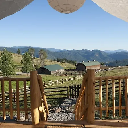 Bull Hill Guest Ranch Hotel